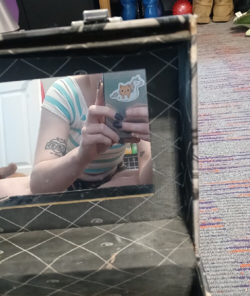 Black Patterned Cosmetic Case with Mirror - Picture 8 of 16